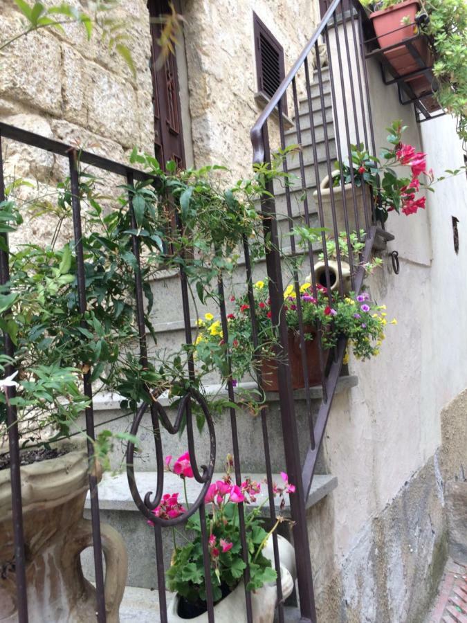 Casetta Di San Martino Tarquinia Exterior foto